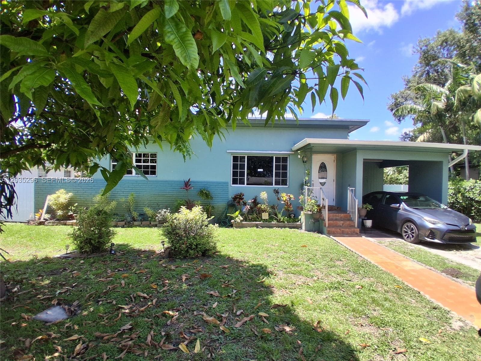220 NW 150th St, Miami FL 33168 — 1