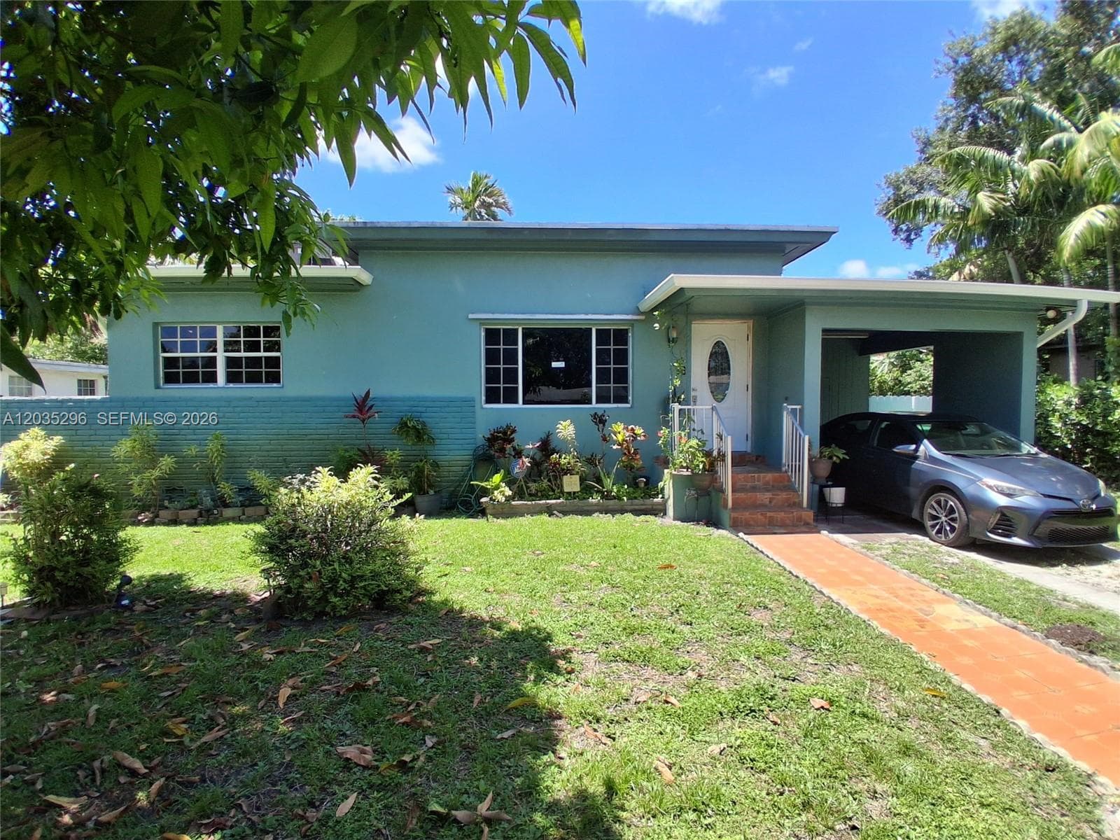 220 NW 150th St, Miami FL 33168 — 9