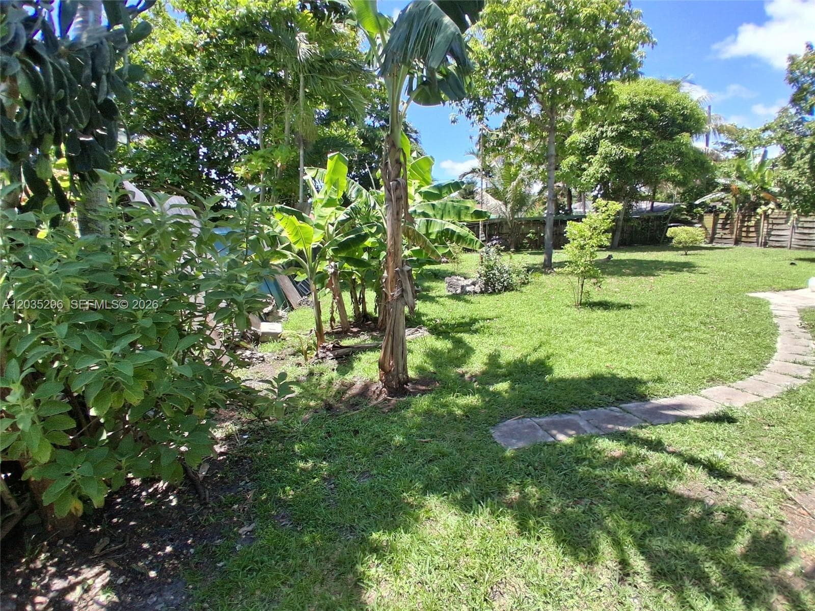 220 NW 150th St, Miami FL 33168 — 41