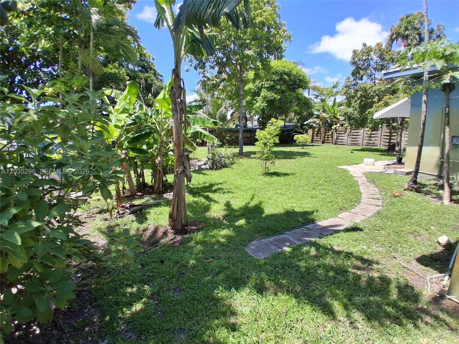 220 NW 150th St, Miami FL 33168 — 40