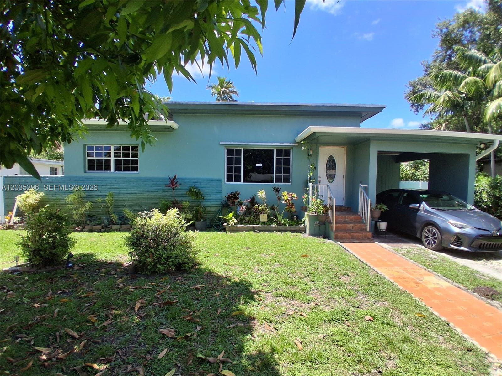 220 NW 150th St, Miami FL 33168 — 8