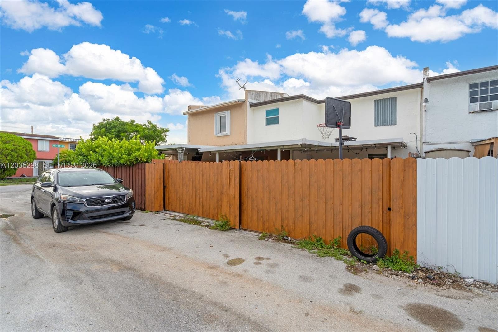4522 NW 194th St, Miami Gardens FL 33055 — 23