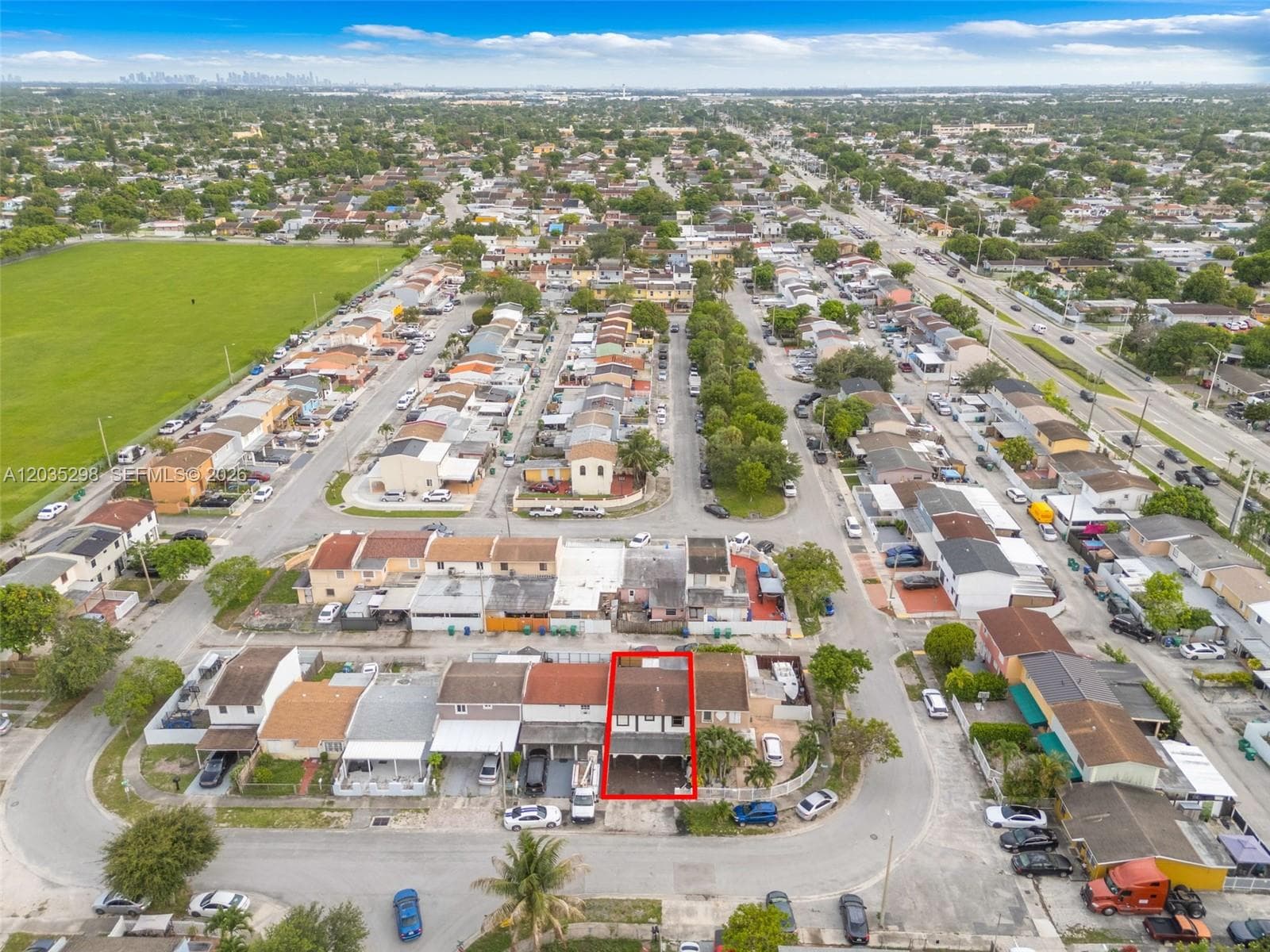 4522 NW 194th St, Miami Gardens FL 33055 — 25