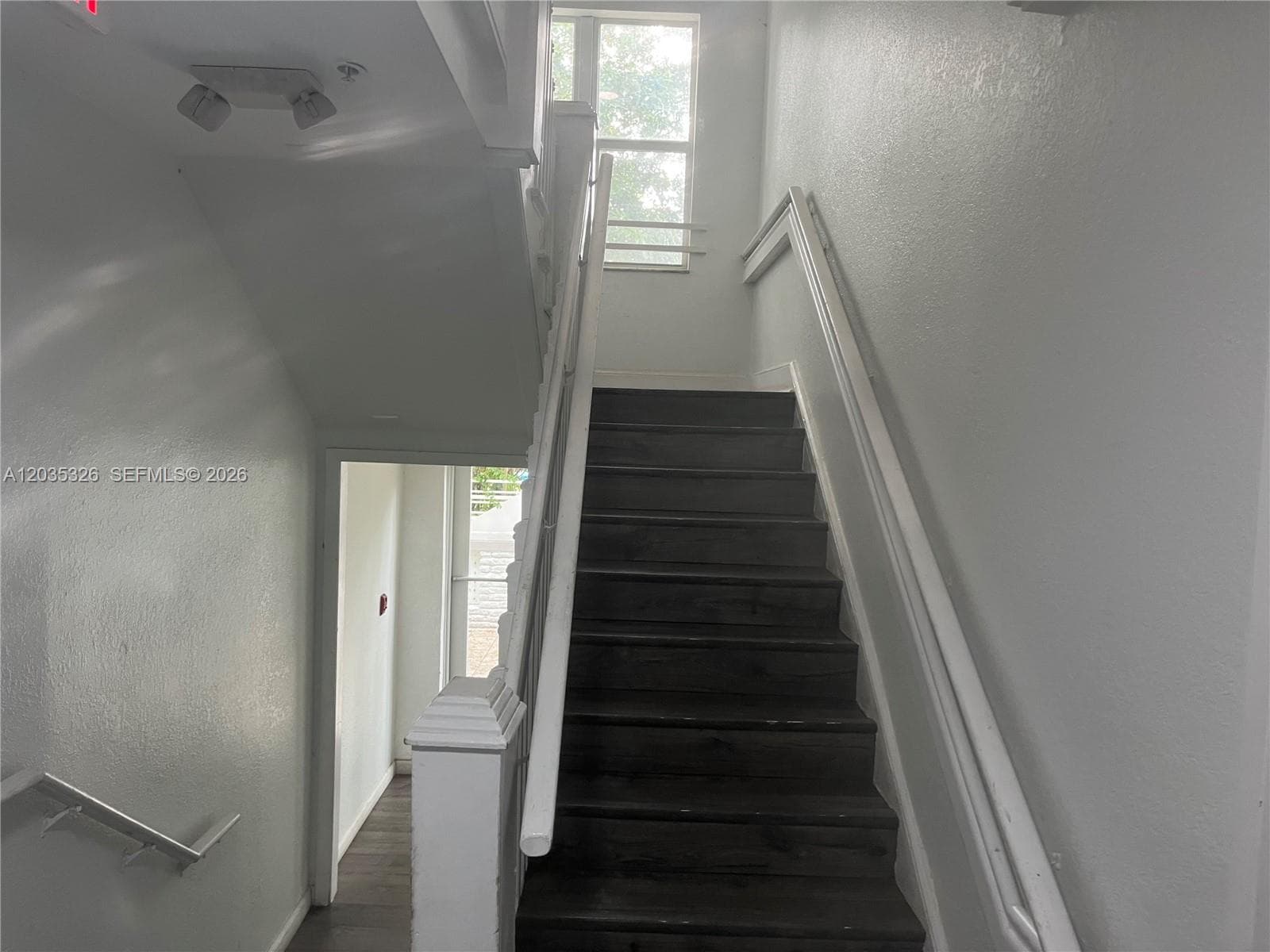 1550 Drexel Ave # 203, Miami Beach FL 33139 — 6