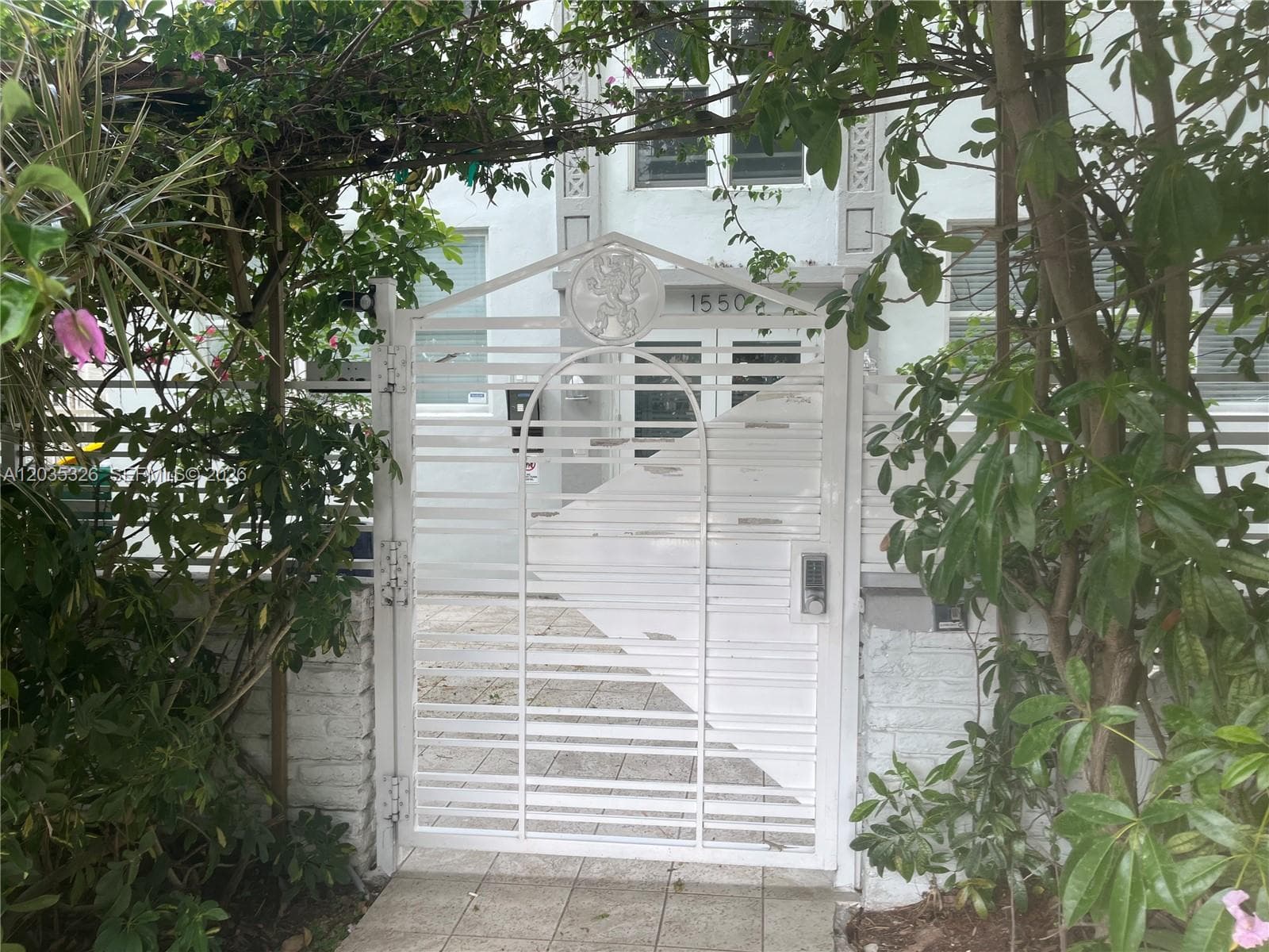 1550 Drexel Ave # 203, Miami Beach FL 33139 — 1