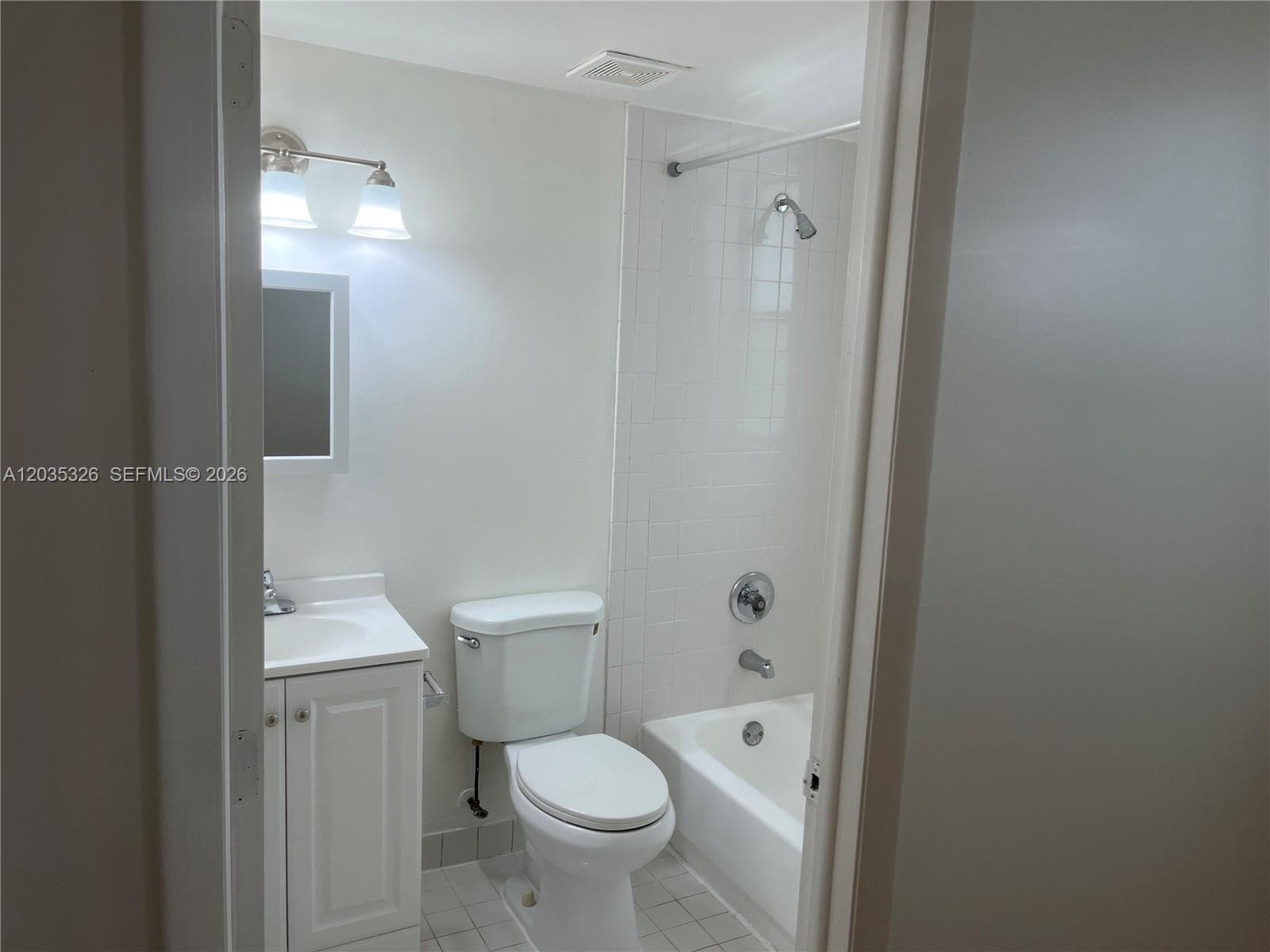 1550 Drexel Ave # 203, Miami Beach FL 33139 — 15