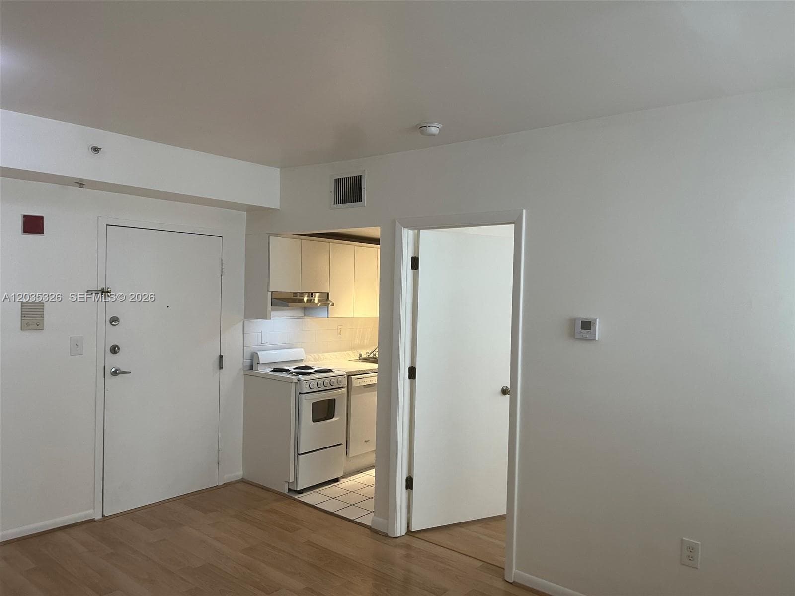 1550 Drexel Ave # 203, Miami Beach FL 33139 — 11
