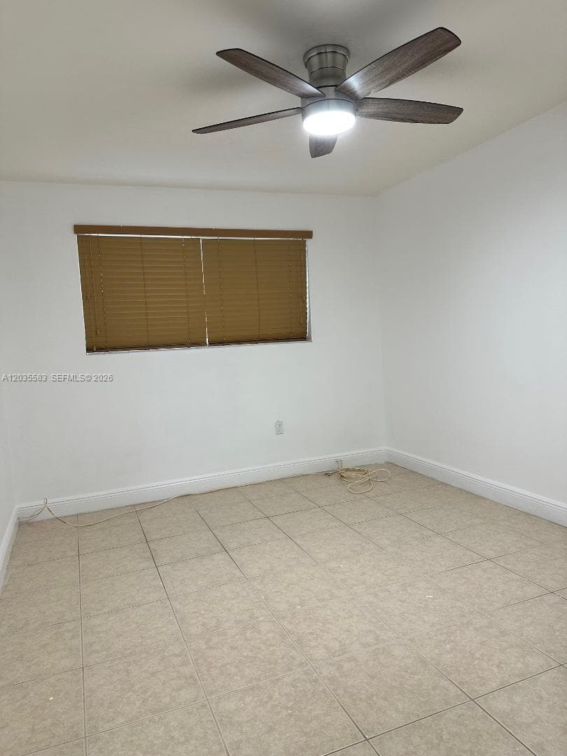 7205 W 3rd Ave, Hialeah FL 33014 — 27