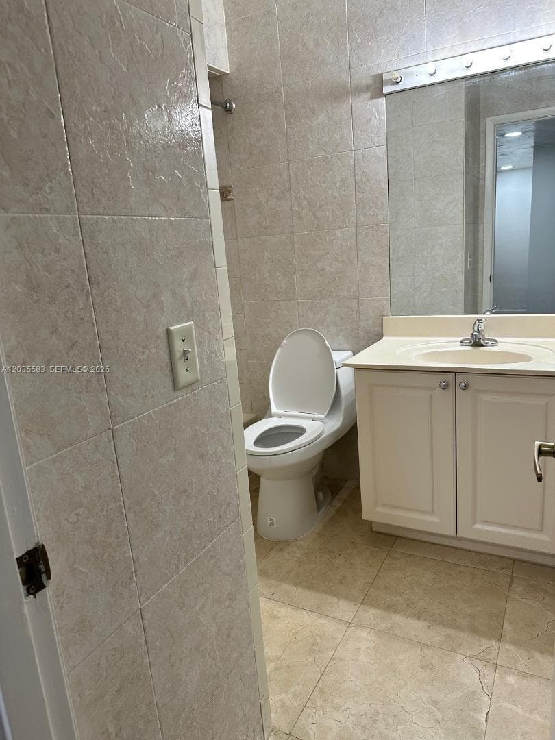 7205 W 3rd Ave, Hialeah FL 33014 — 22