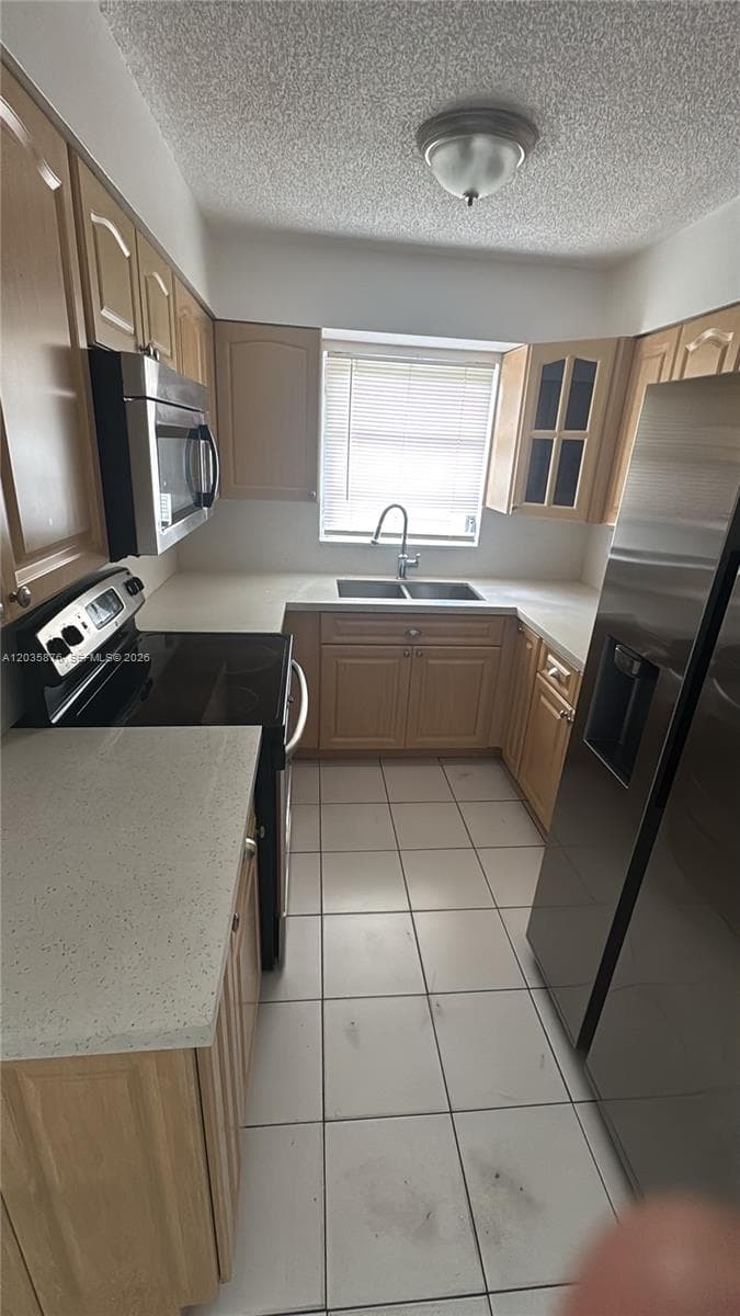 830 W 75th St # 1, Hialeah FL 33014 — 2