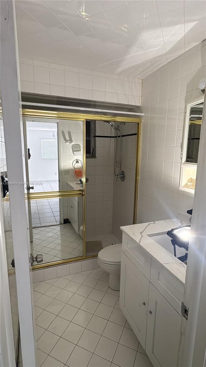830 W 75th St # 1, Hialeah FL 33014 — 5