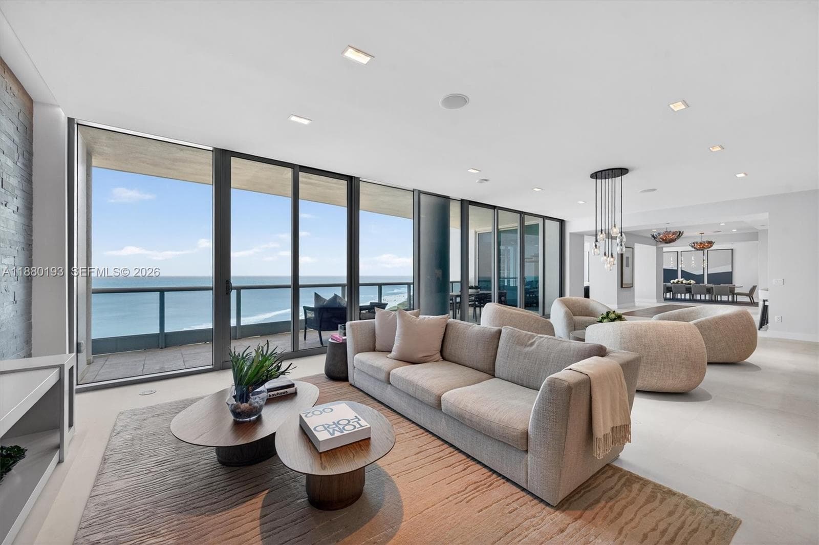 5959 Collins Ave # 1805, Miami Beach FL 33140